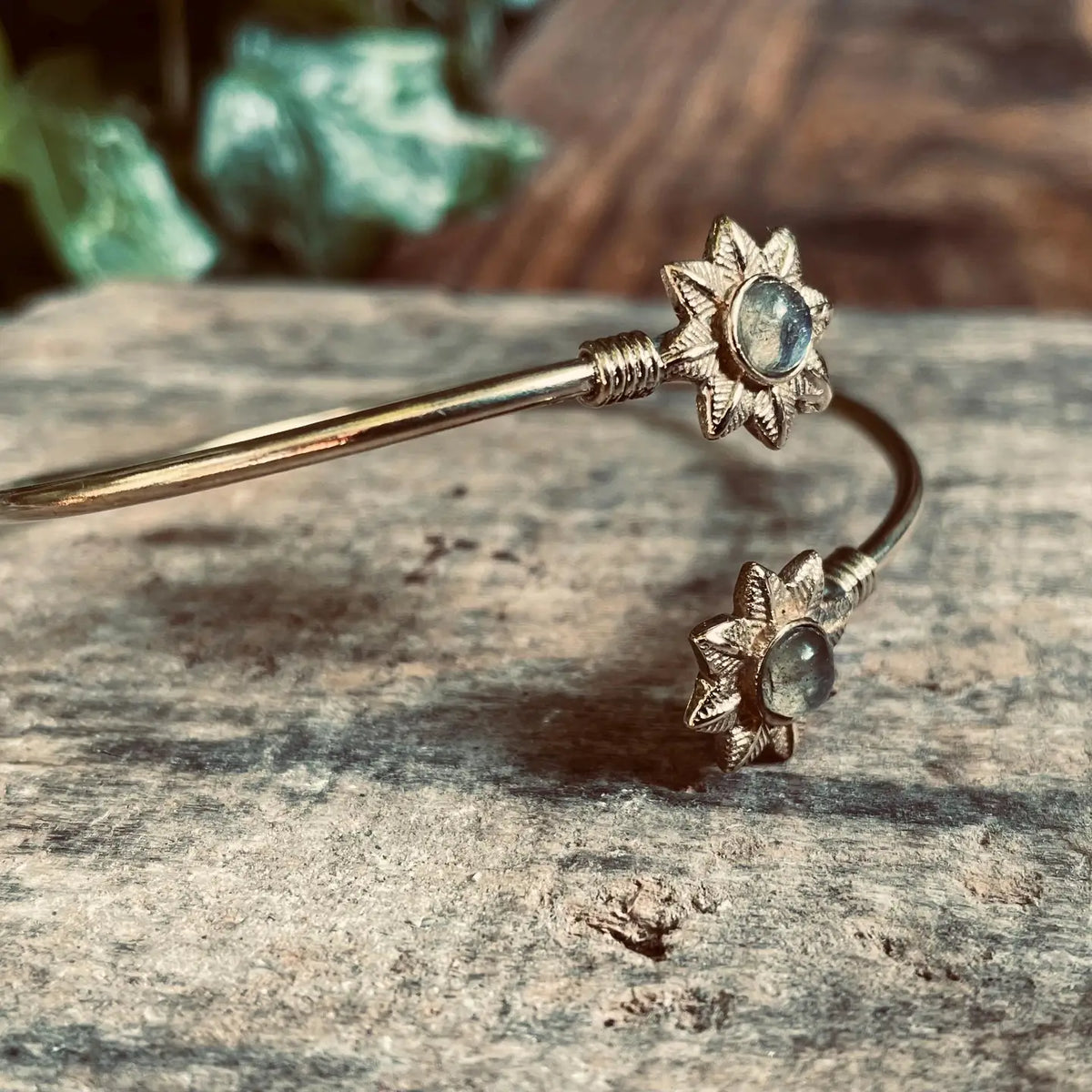 Labradorite Flower Boho Brass Bracelet