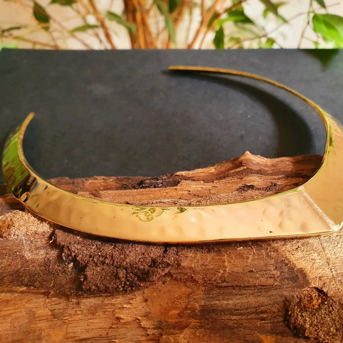 Hammered Choker Brass Necklace