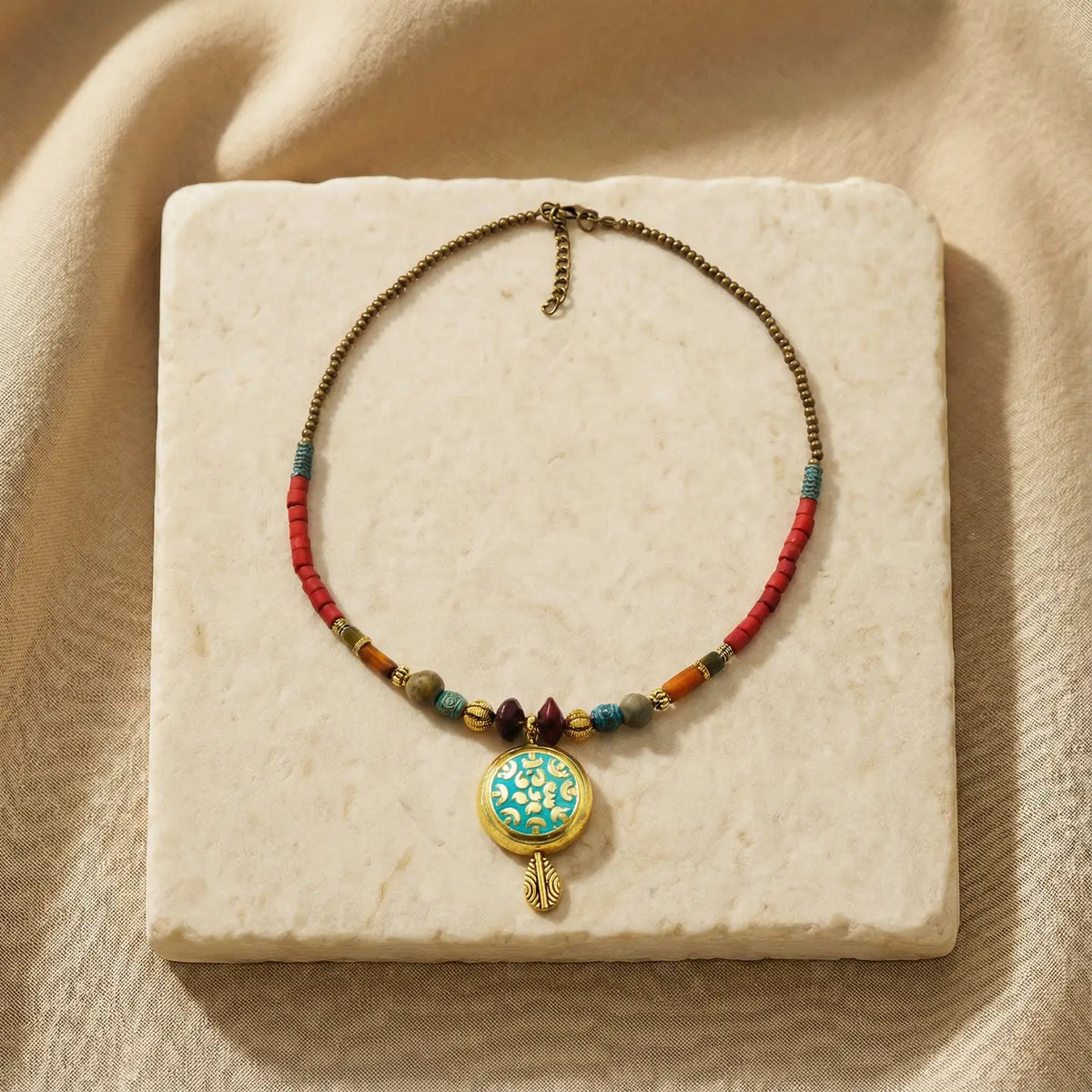Damask Motif Pendant Necklace