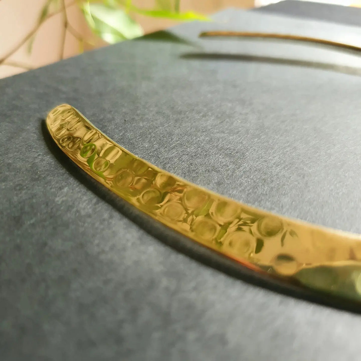 Hammered Choker Brass Necklace