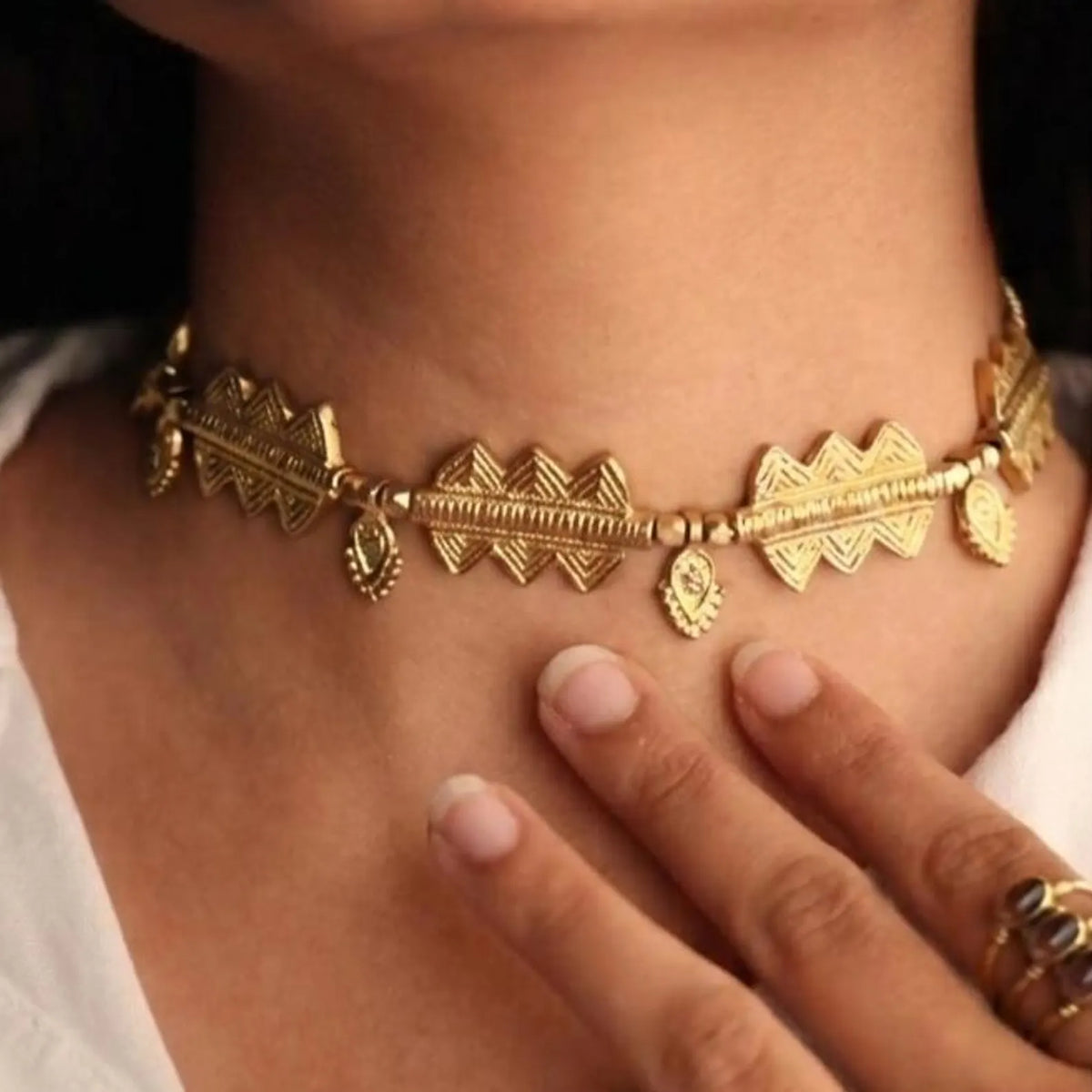 Handcrafted Brass Leaf Choker: Statement Boho Necklace, Polished Finish